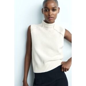 Zara Pronounced Seam Knit Vest